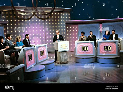 newlywed game host